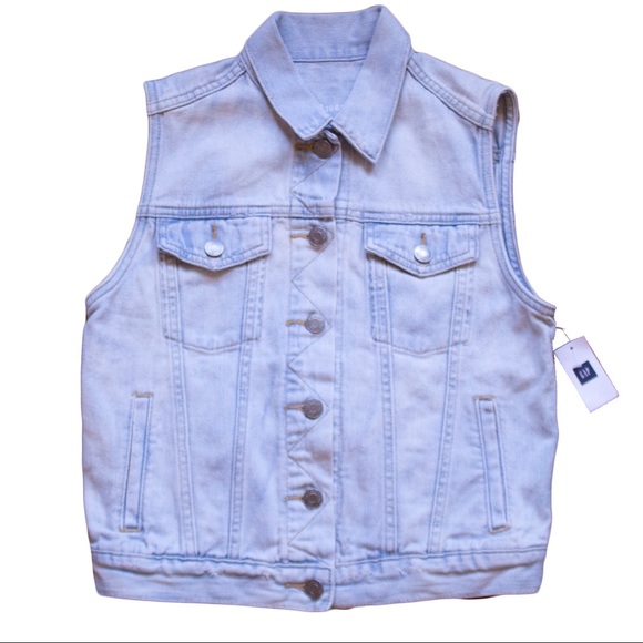 NWT GAP Denim Vest - Picture 1 of 3